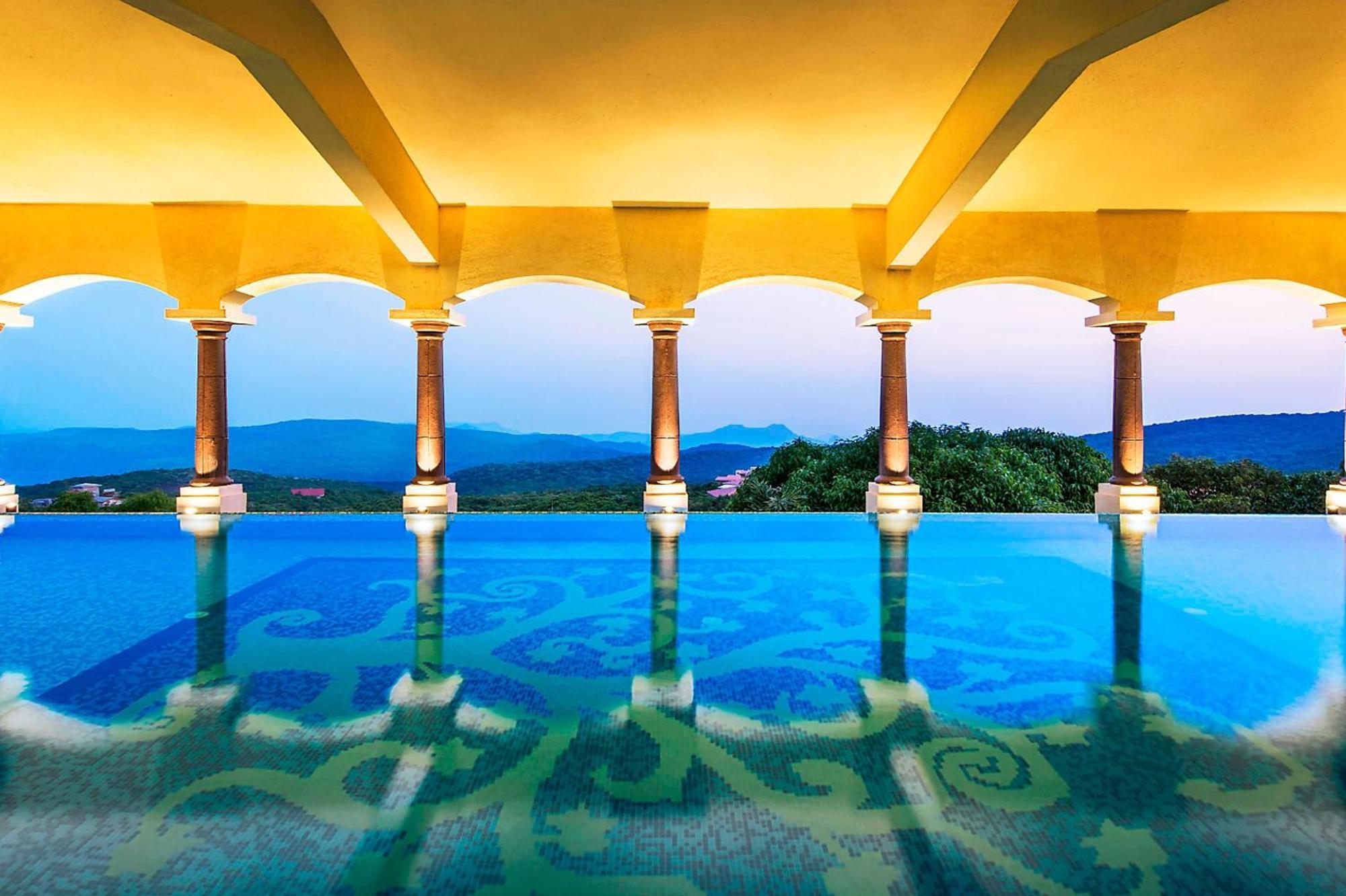 Le Meridien Mahabaleshwar Resort & Spa מראה חיצוני תמונה